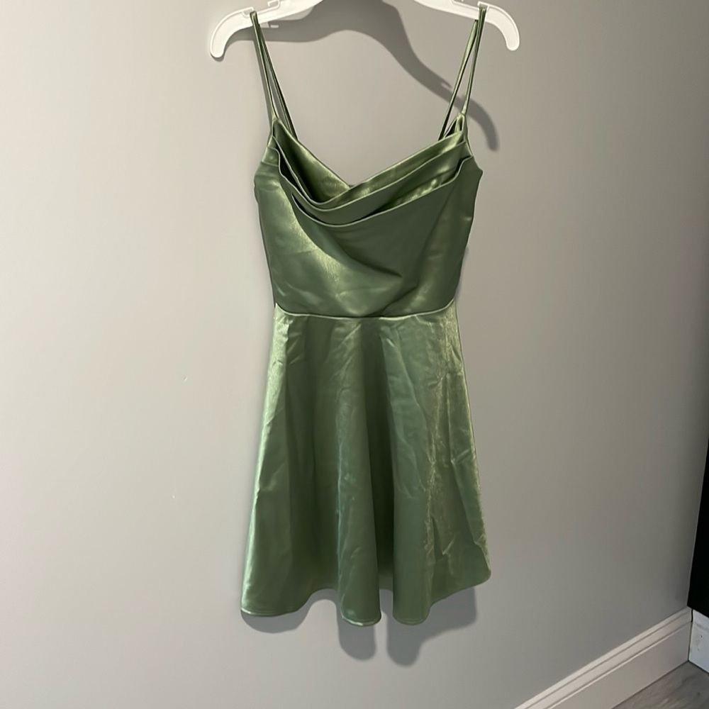 green windsor dress